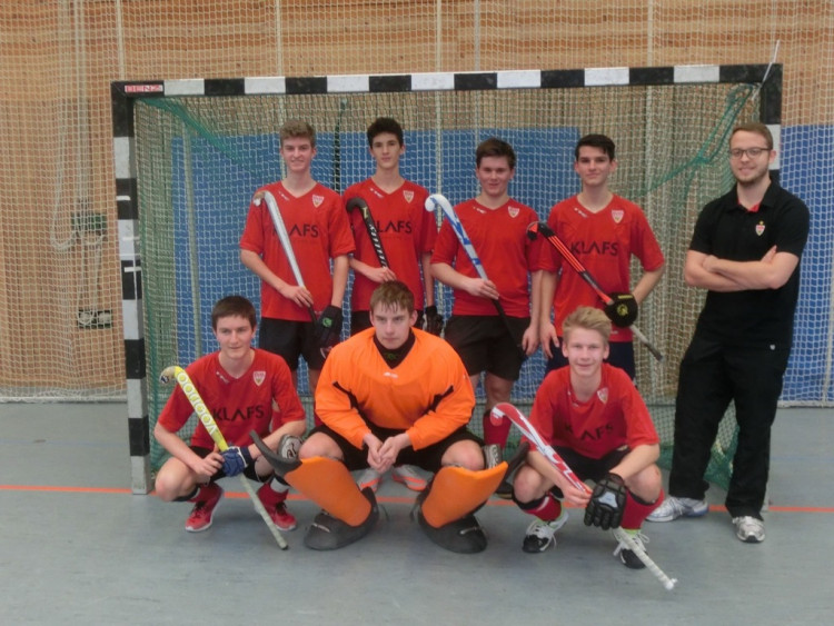 Halle 2015/2016